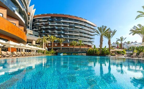 Kirman Calyptus Resort