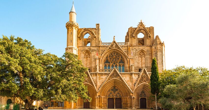 Ankara Hareketli Kıbrıs Turu